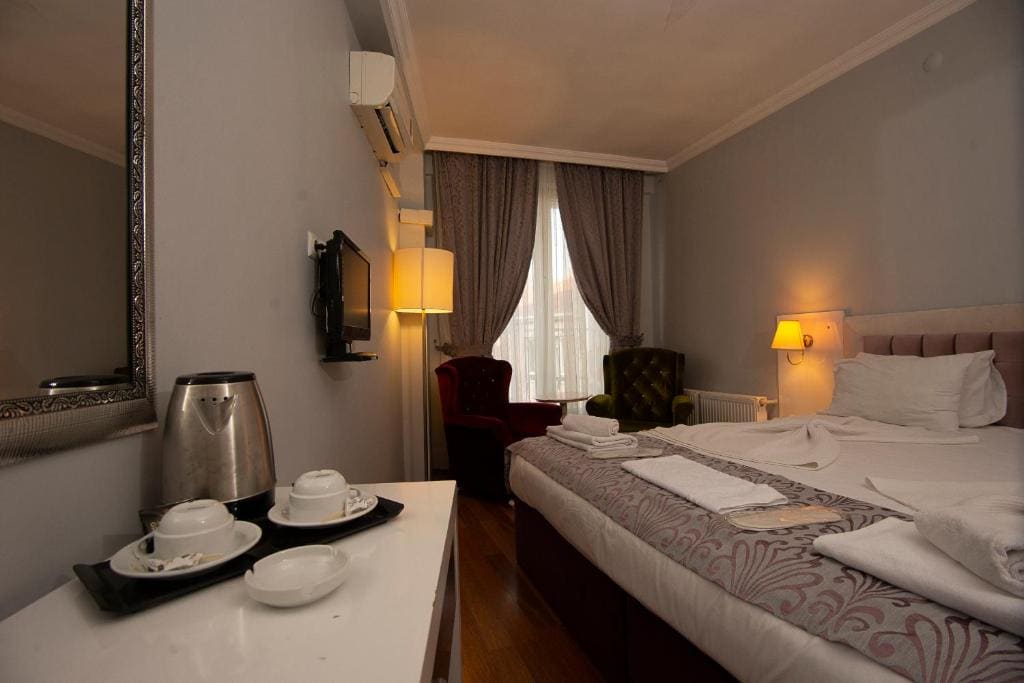 SRF Hotel - View 6