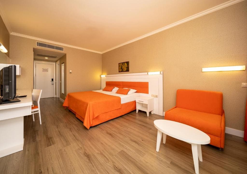 Sueno Hotels Beach Side - Main view