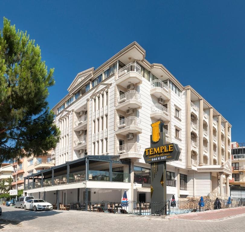 Temple Hotel - Main view