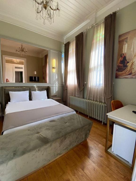 Triada Hotel Büyükada - View 6