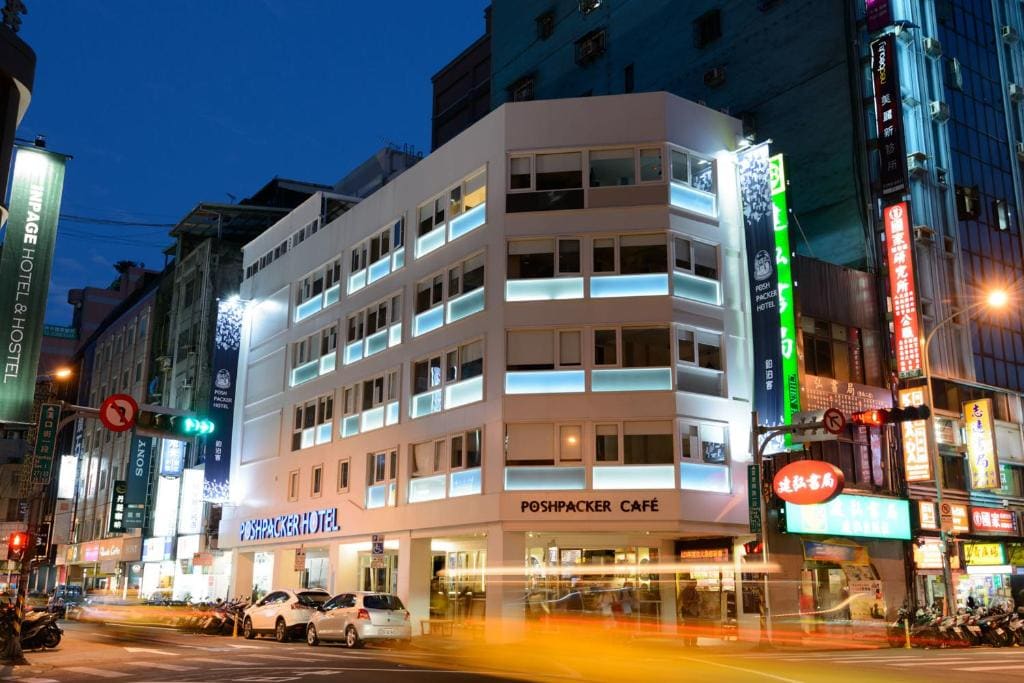 Poshpacker Hotel - Main view