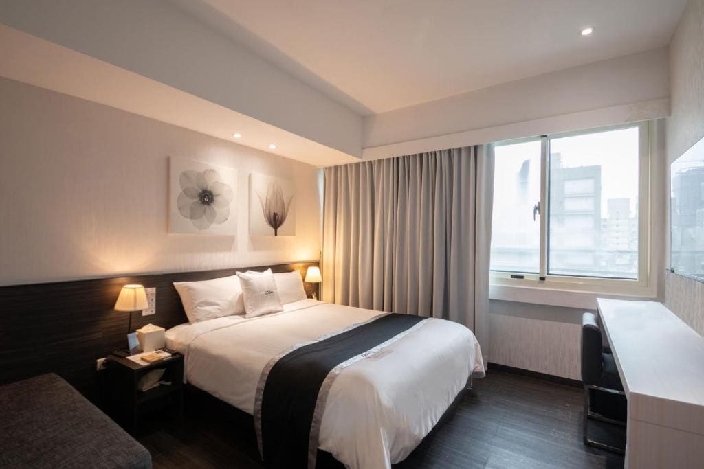 Stay Inn - View 2