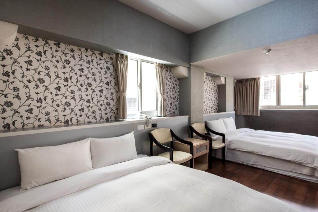 Hotel South Sea - View 2