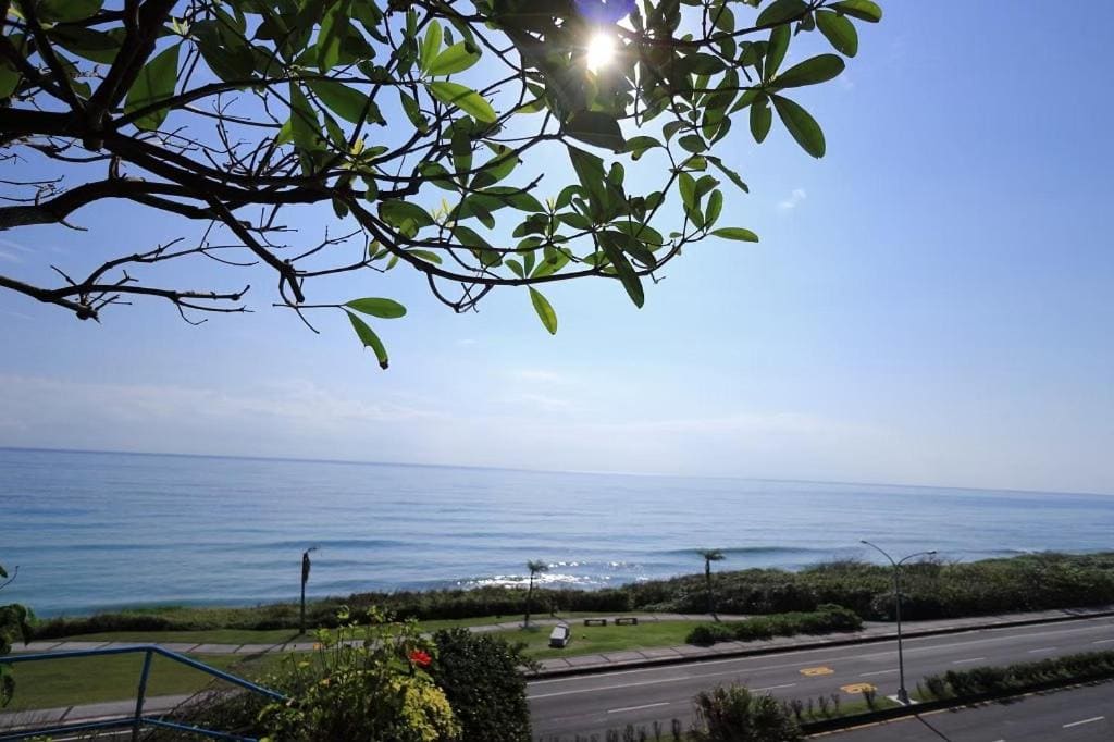 Sunny Ocean B&B - Main view