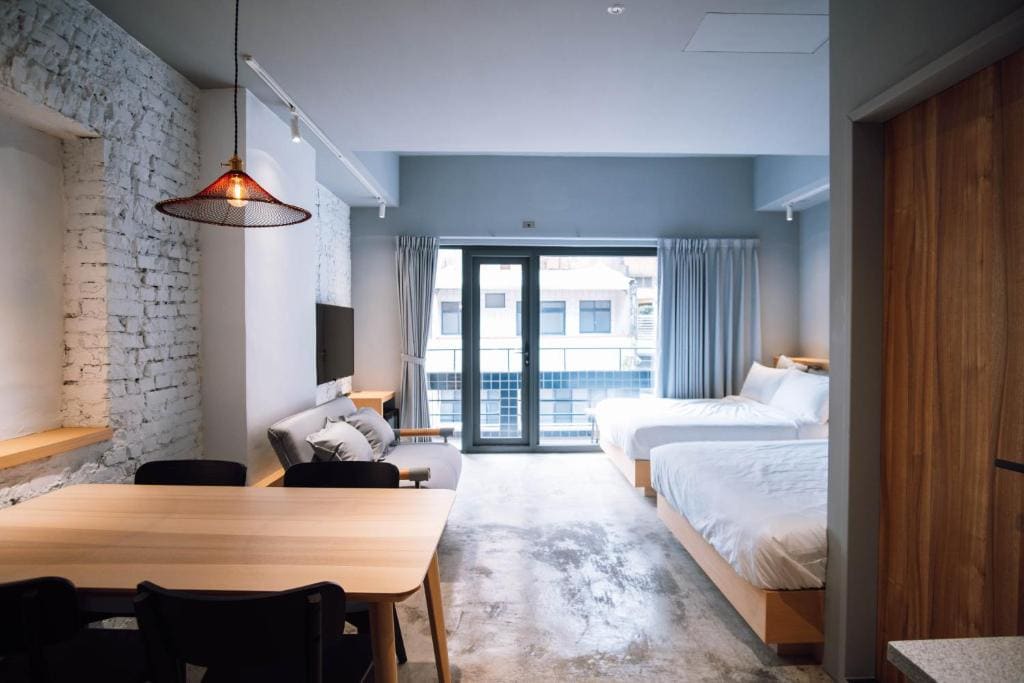 Drizzle Inn - View 5