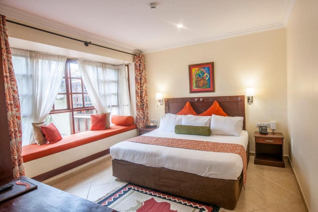 African Tulip Hotel - View 2