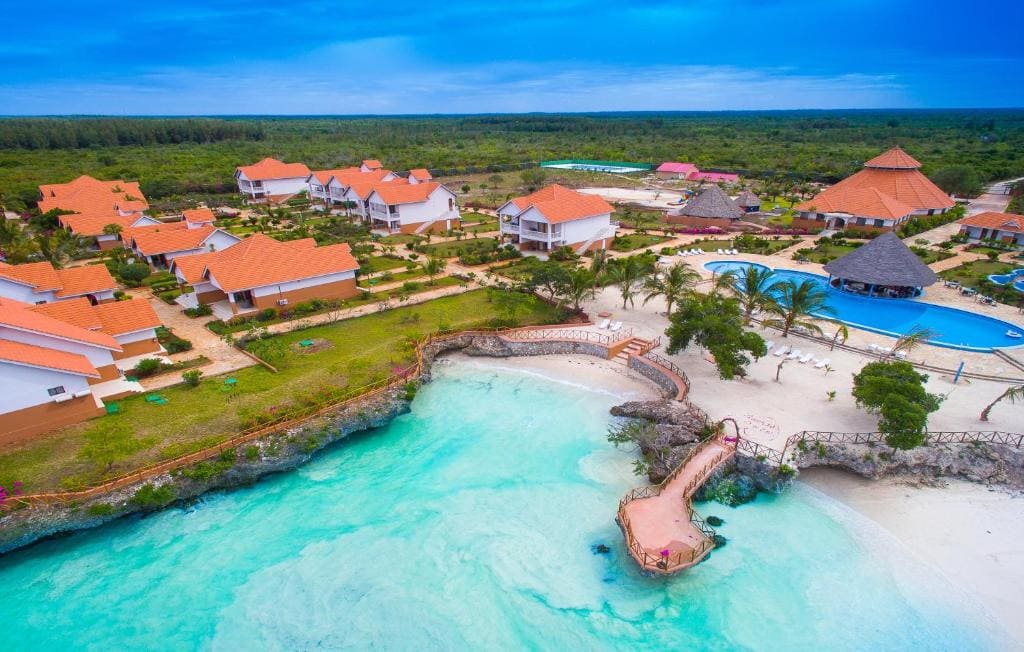 Azao Resort & Spa - Main view
