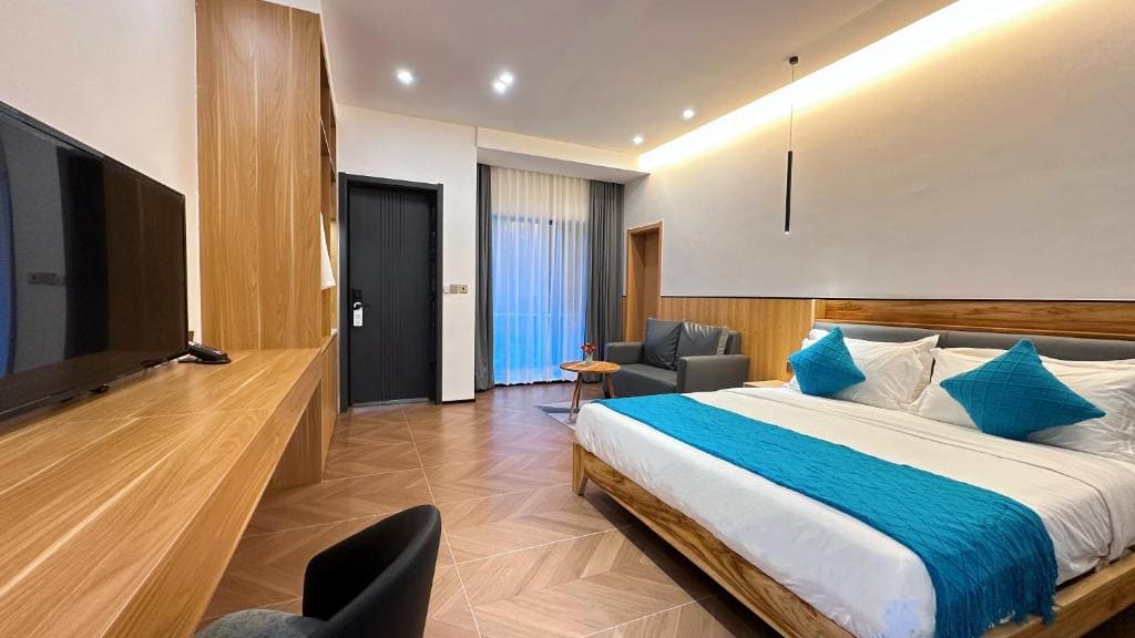 No 33 Lodge - View 6