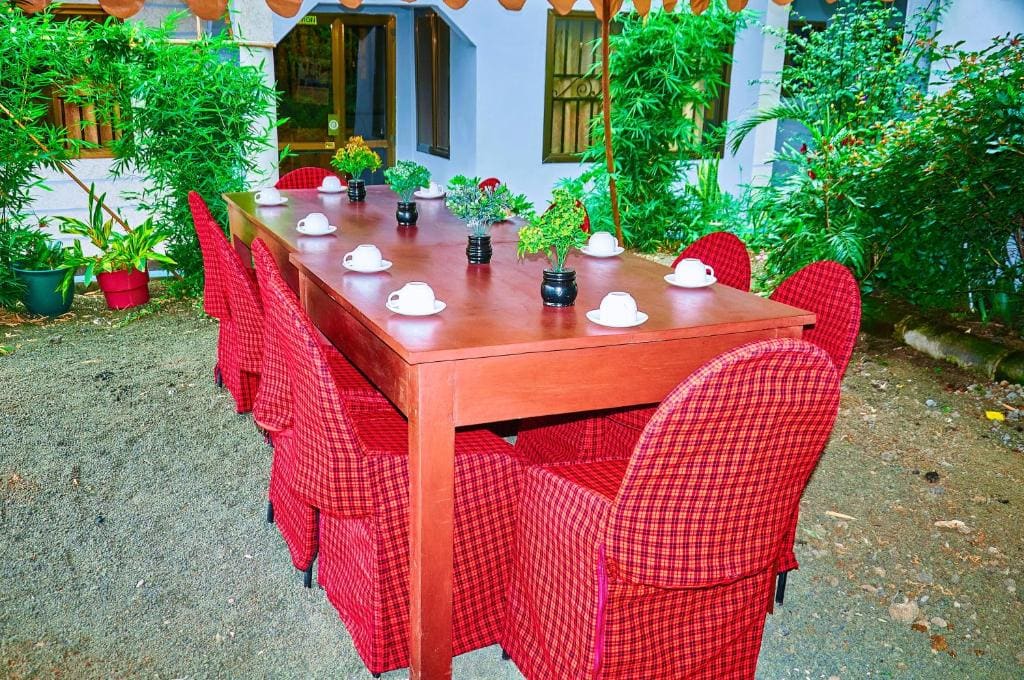 Safari Park House - View 5