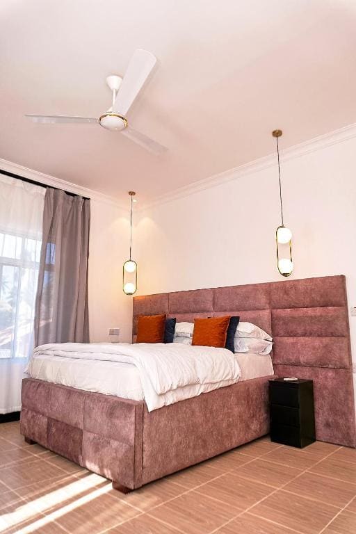 Sumaku Beach House - View 2