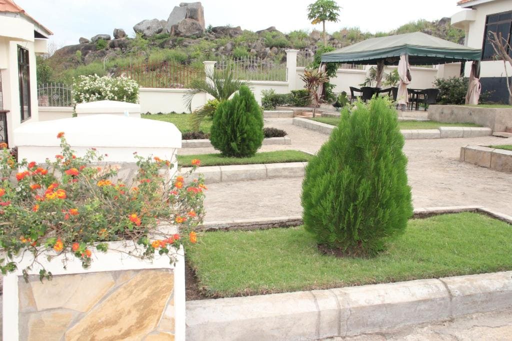 The Lahe Hotels - View 6