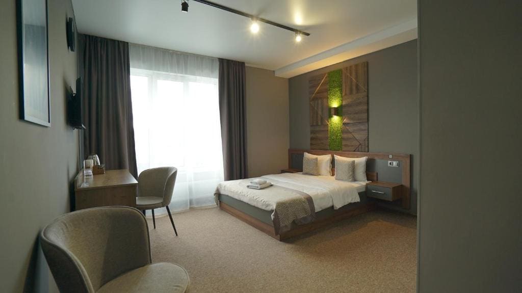 HIDE PARK Hotel - View 2