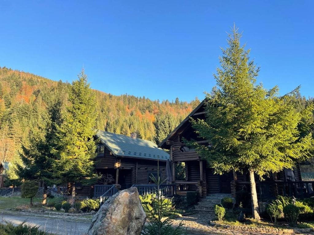 Hotel Khatky Ruslany - View 4