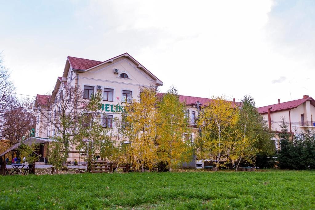 Hotel Helikon - Main view