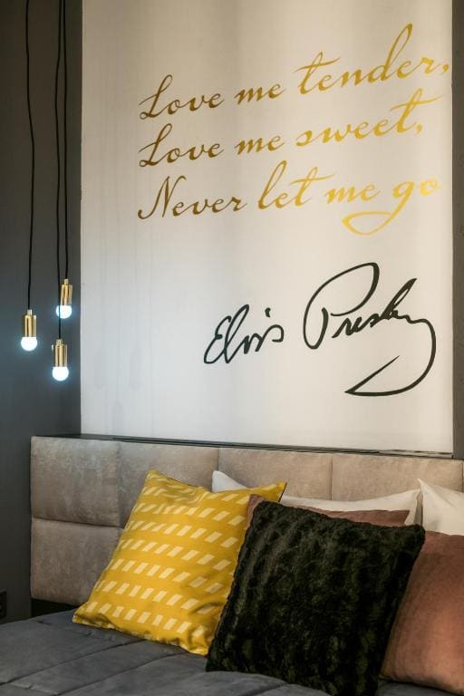 Design-hotel Rooms and Rumors - View 7
