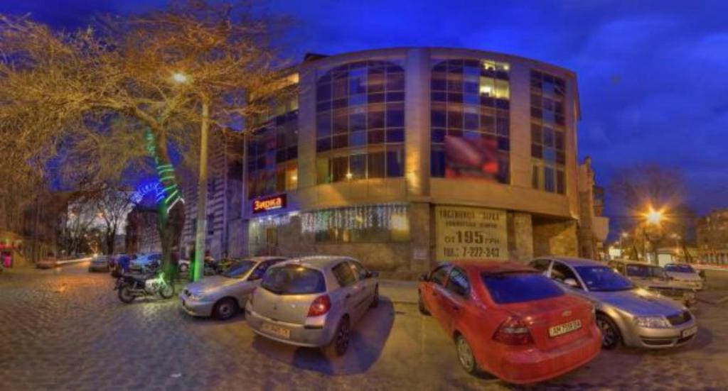 HOTEL ЗiРКА - Main view