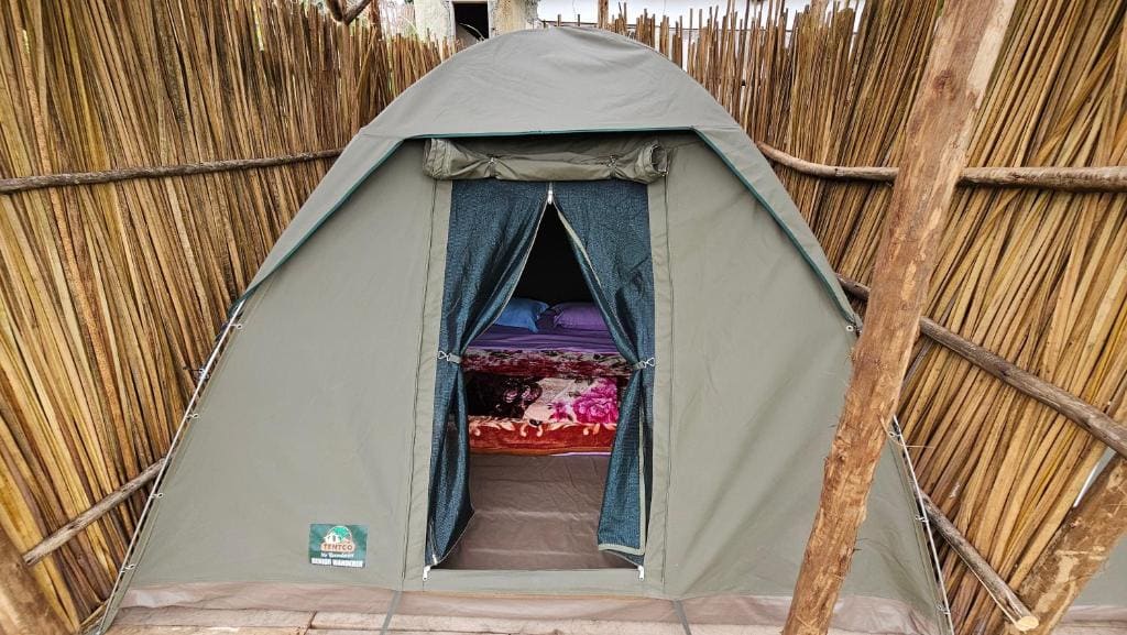 Twin Craters Eco Lodge Campsite - View 7