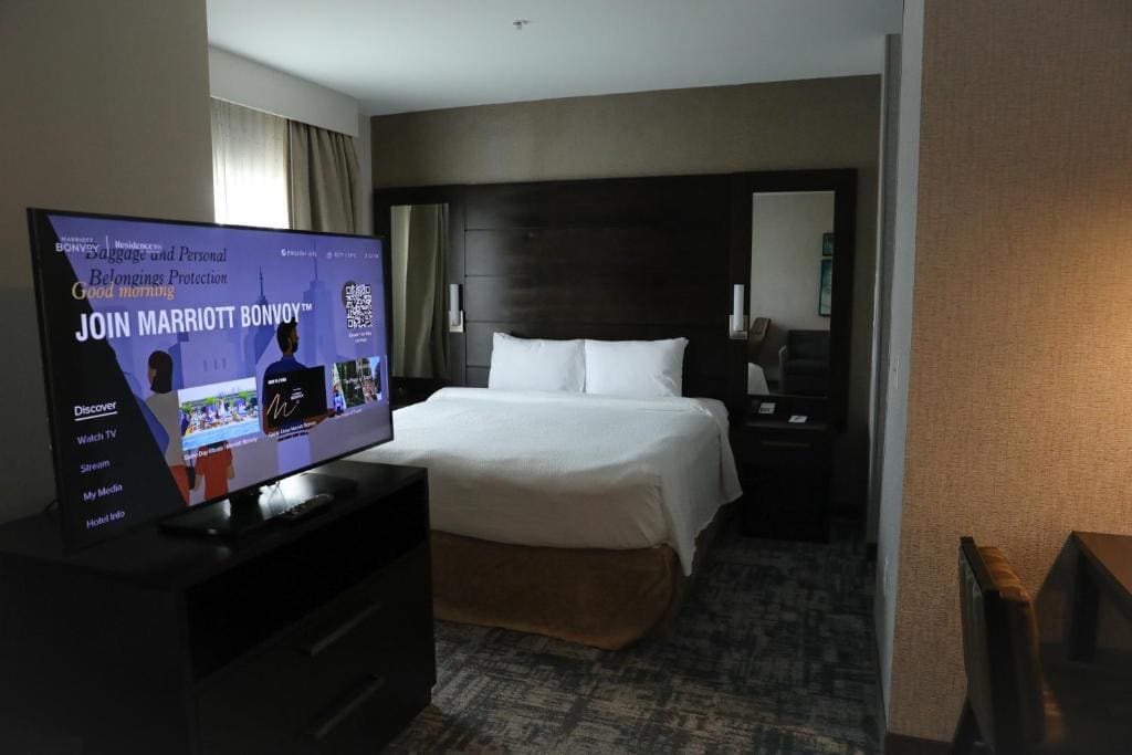 Residence Inn by Marriott Long Island Islip - View 6