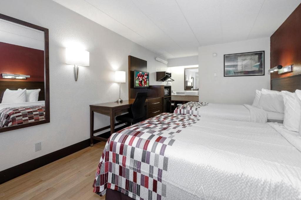Red Roof Inn Aberdeen - View 7