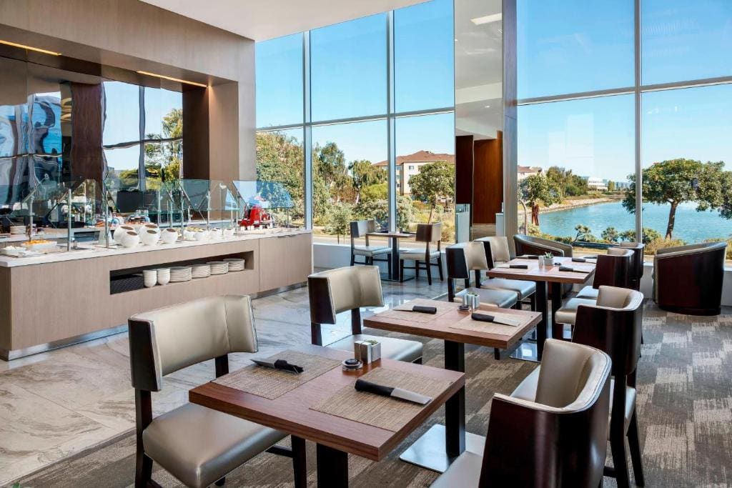 AC Hotel by Marriott San Francisco Airport - View 3
