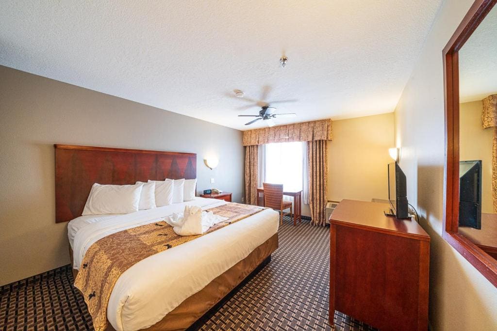 Alpine Inn & Suites Gunnison - View 6