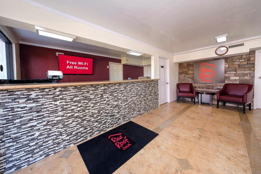 Red Roof Inn Crestview - View 3