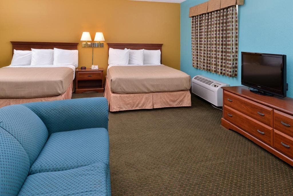 Americas Best Value Inn - Seymour - View 6