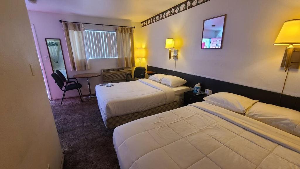American Inn Motel Canon City - View 2