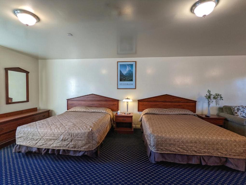Americas Best Value Inn Oxnard-Port Hueneme - View 6