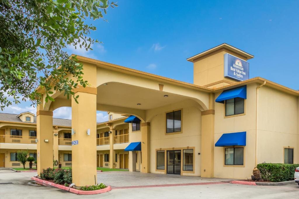 Americas Best Value Inn & Suites Tomball - Main view