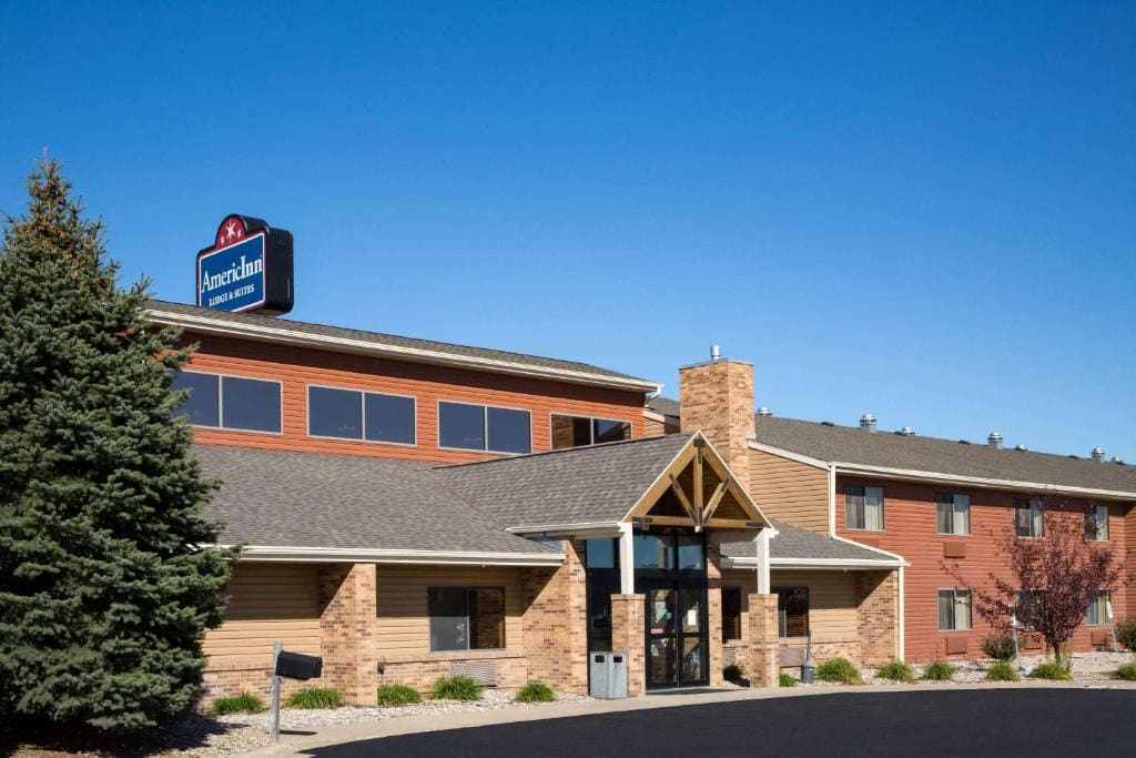 AmericInn by Wyndham Sioux City - Main view