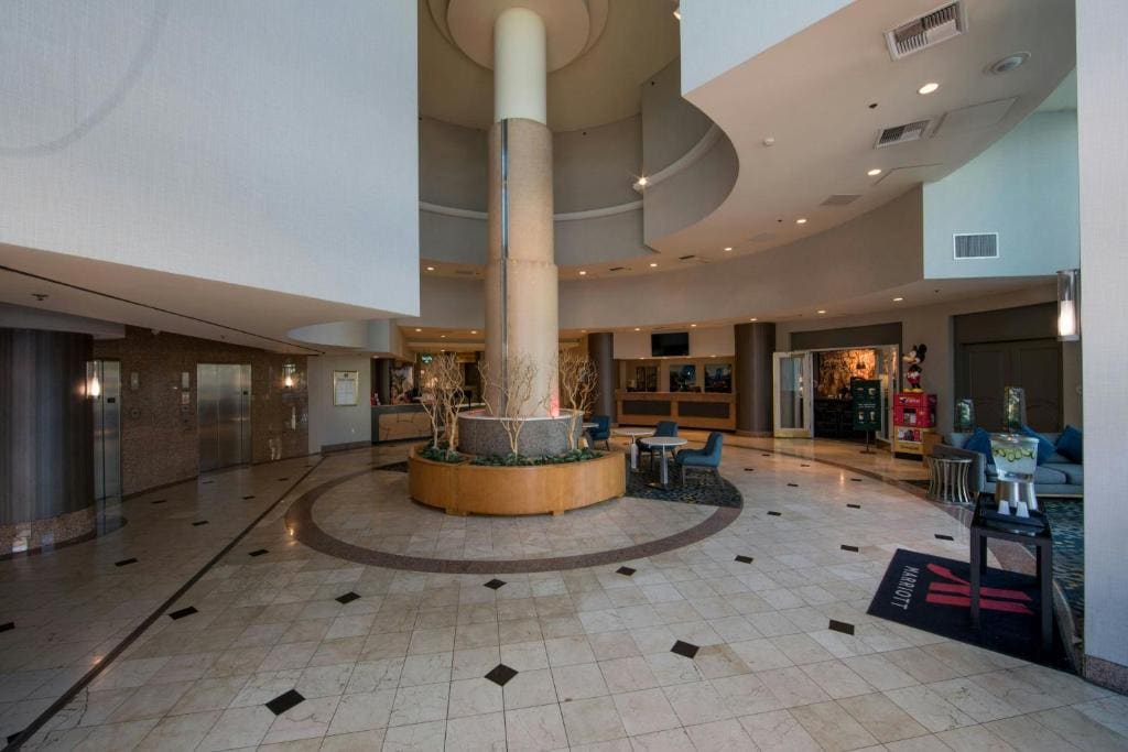 Anaheim Marriott Suites - View 6