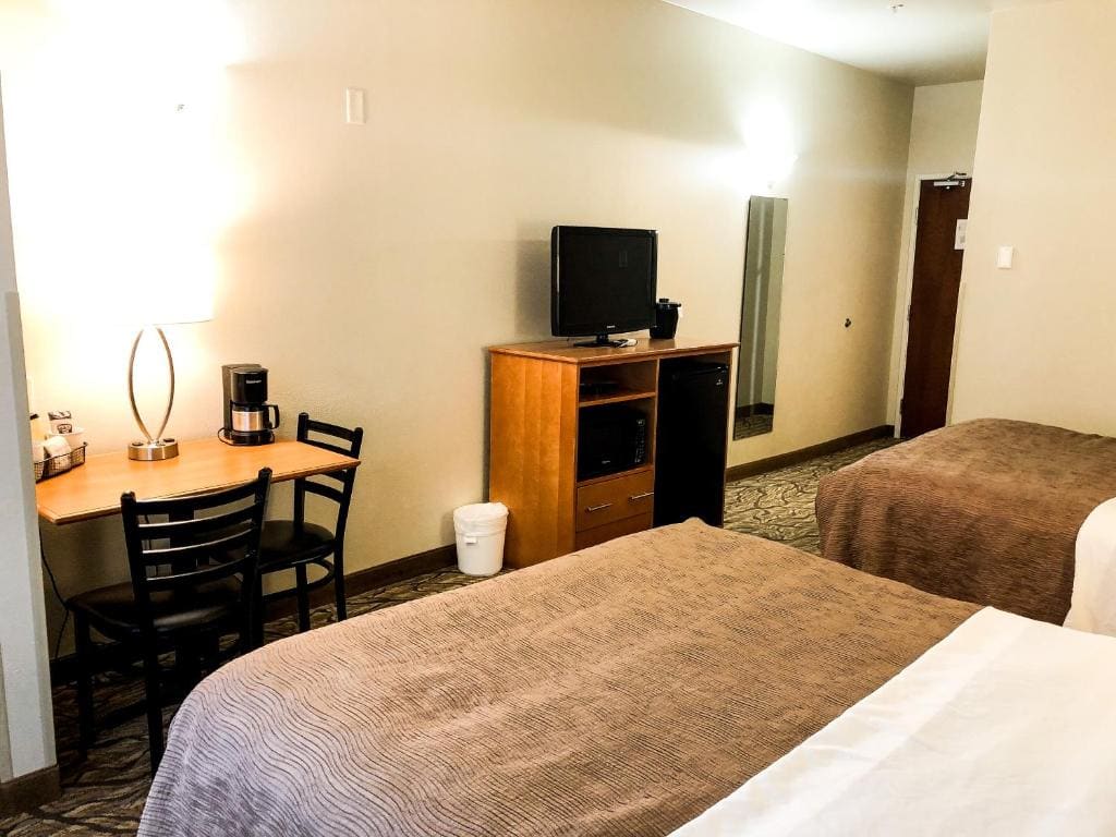 Aspen Hotel - View 7