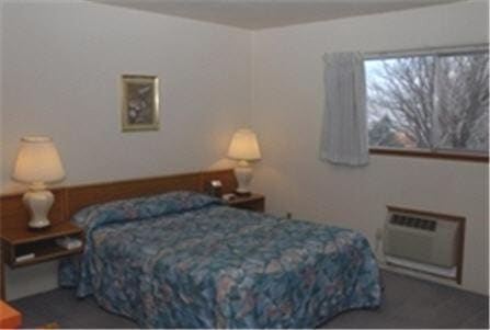 Avenue Motel Wenatchee - View 2