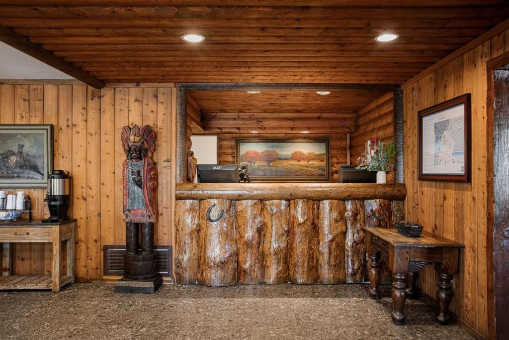 Ayres Lodge Alpine - View 6