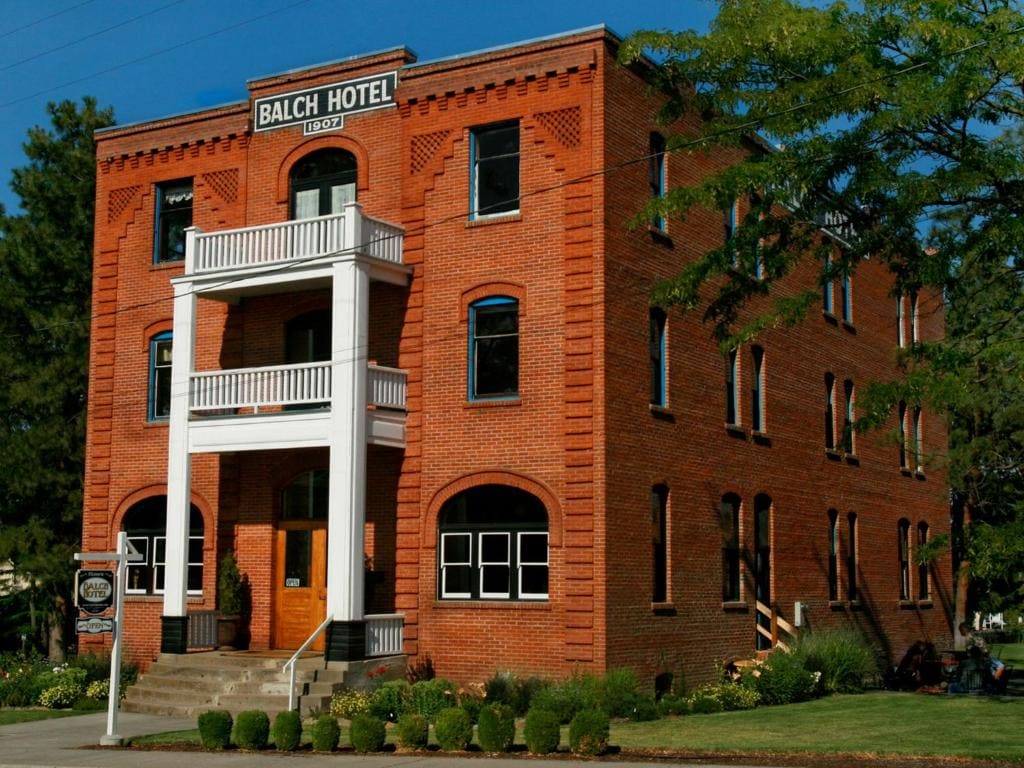 Balch Hotel - Main view