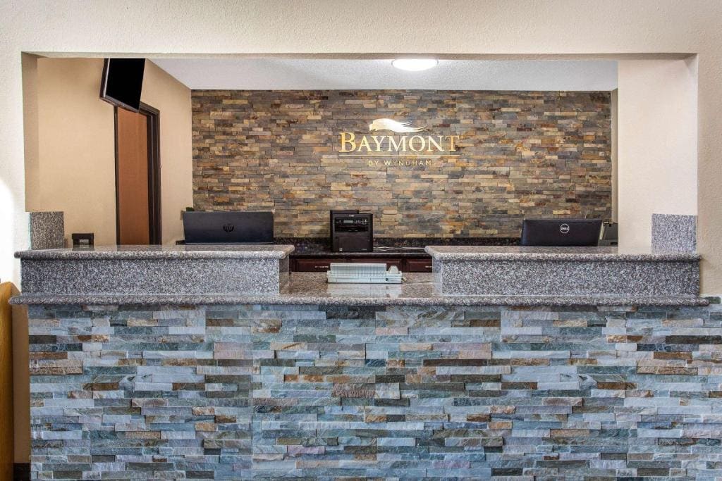Baymont by Wyndham Joliet - View 3