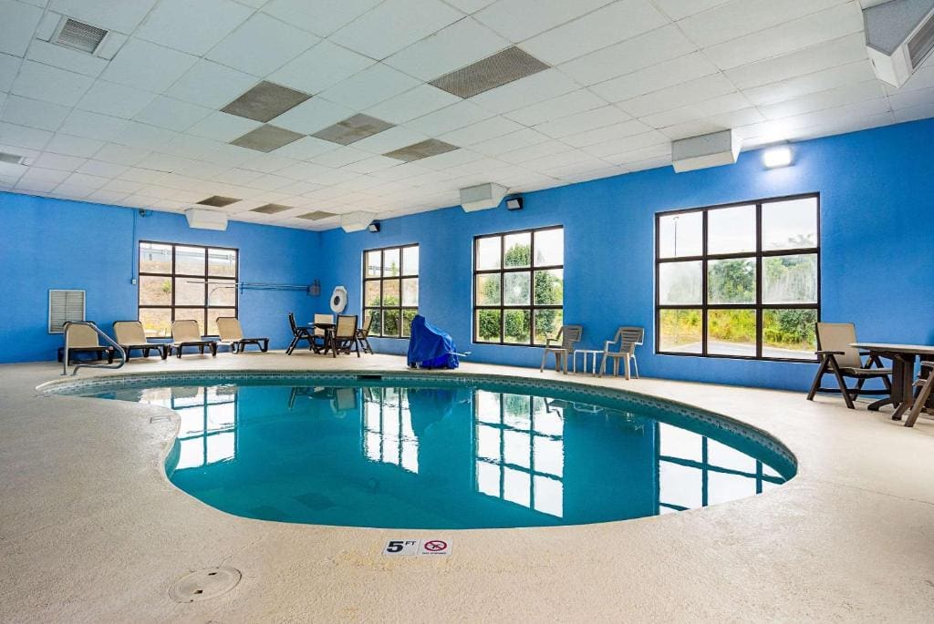 Quality Inn & Suites Chattanooga West near Lookout Mountain - View 4