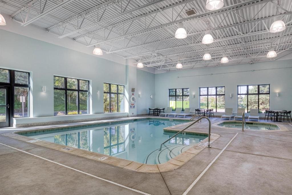 Best Western Byron Center - View 3