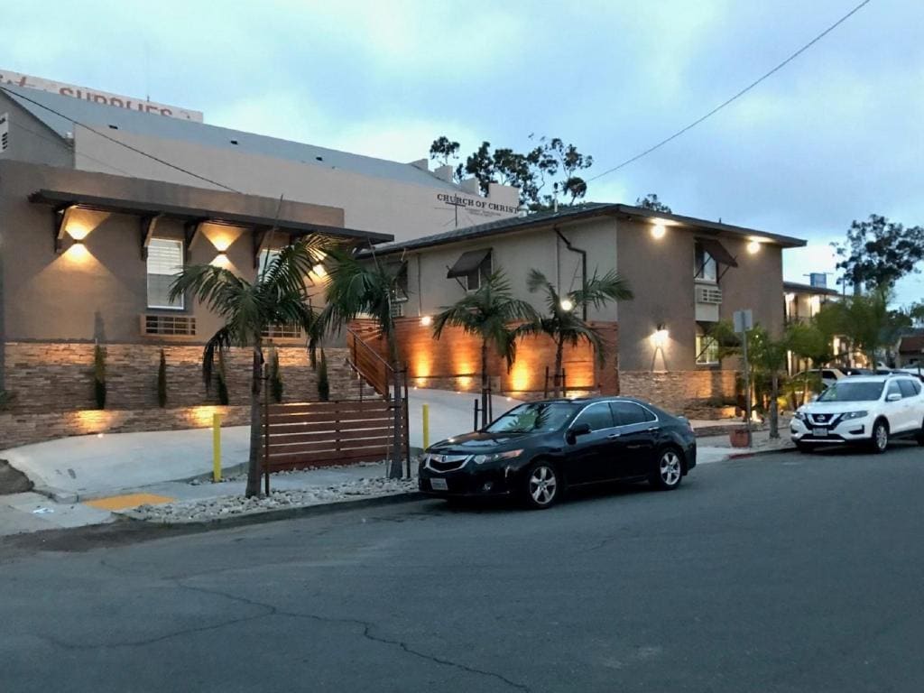 Berkshire Motor Hotel - Main view
