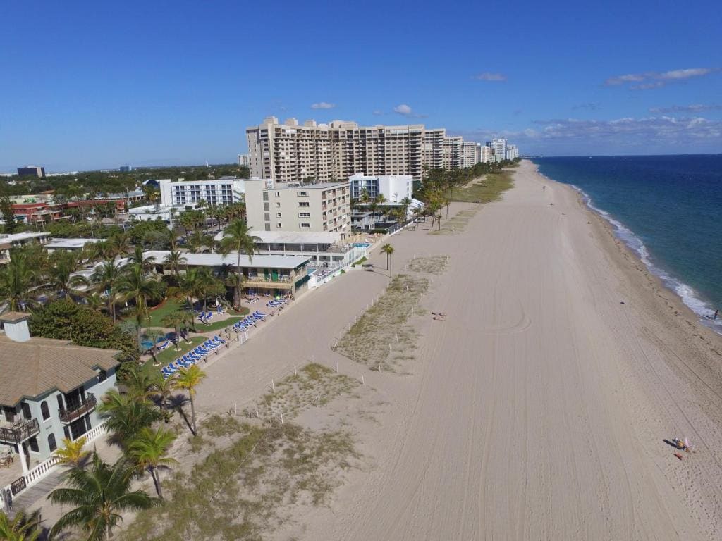 Best Florida Resort - Main view