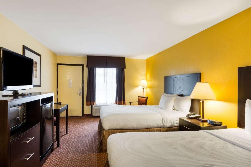Quality Inn Indianola - View 7