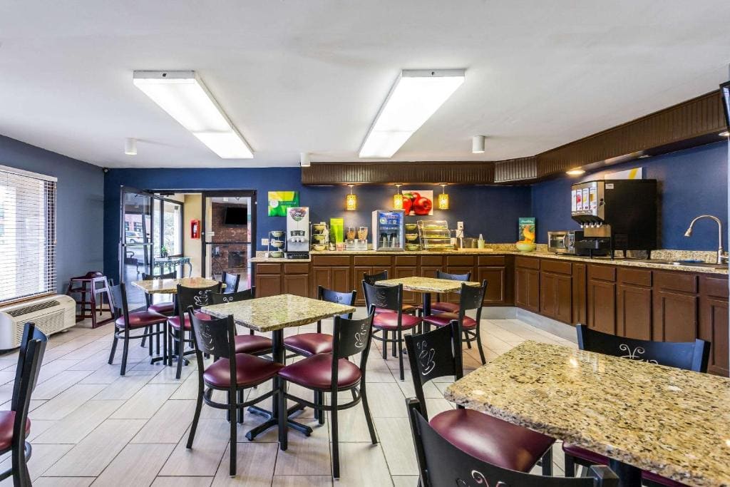 Quality Inn Indianola - View 3