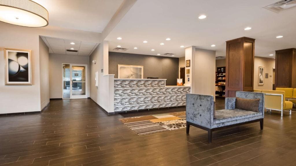 Best Western Plus Boardman Inn & Suites - View 4