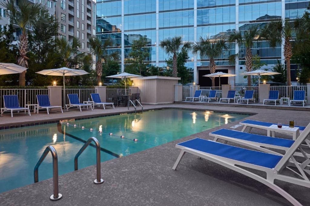 Holiday Inn Express Charleston Downtown Westedge IHG - View 5