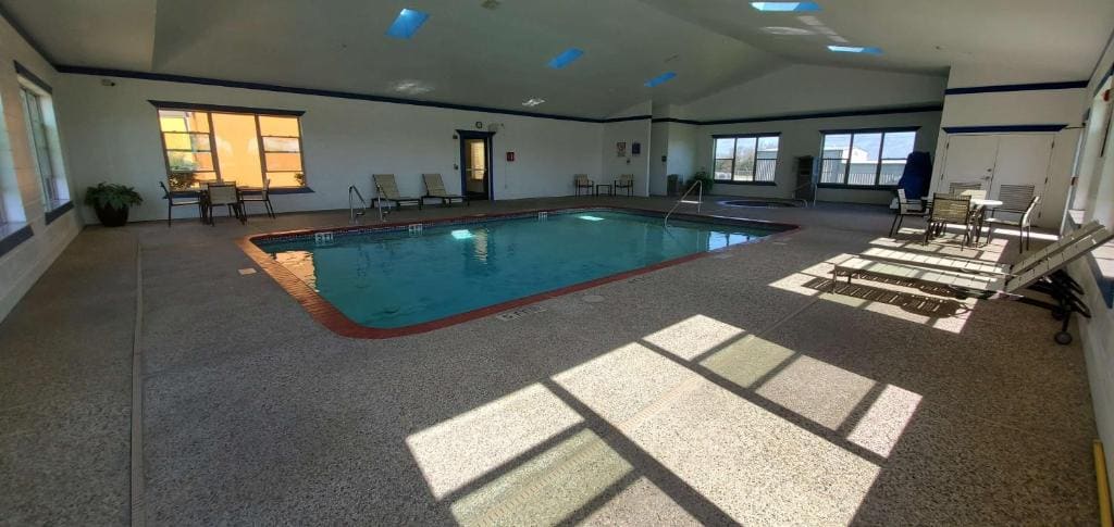Best Western Executive Inn & Suites - View 6
