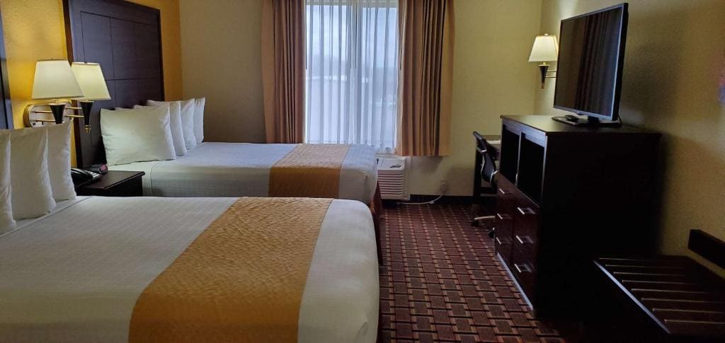 Best Western Executive Inn & Suites - View 3