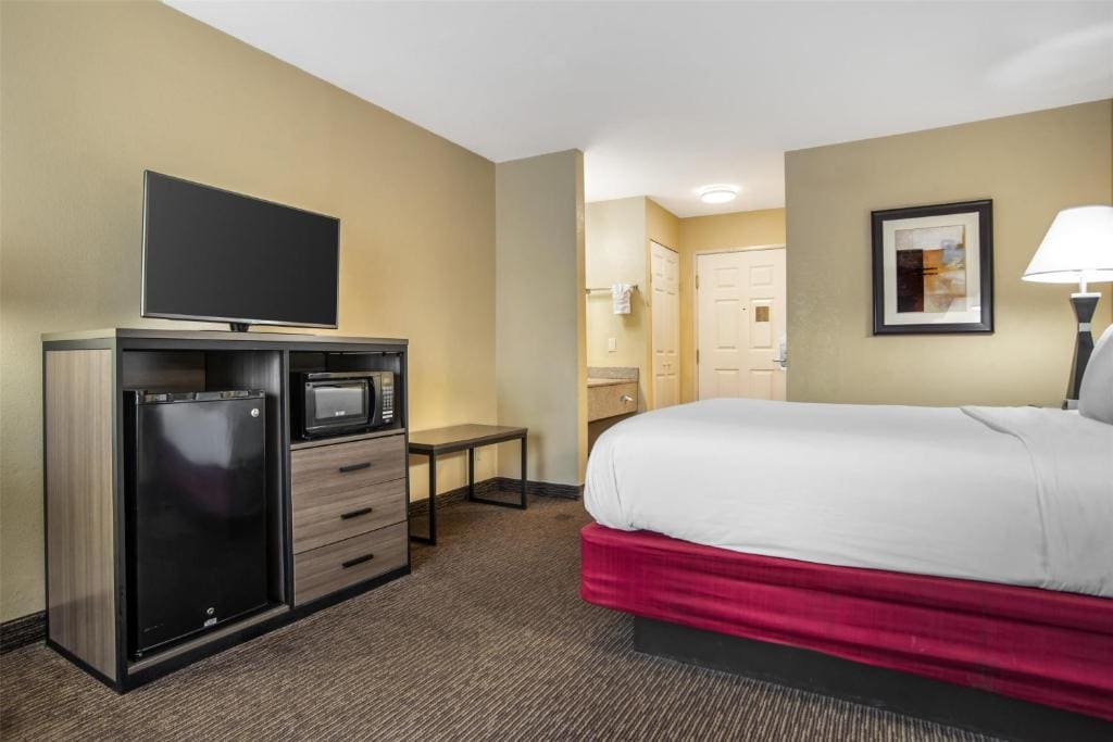 Best Western Plus Bessemer - View 4