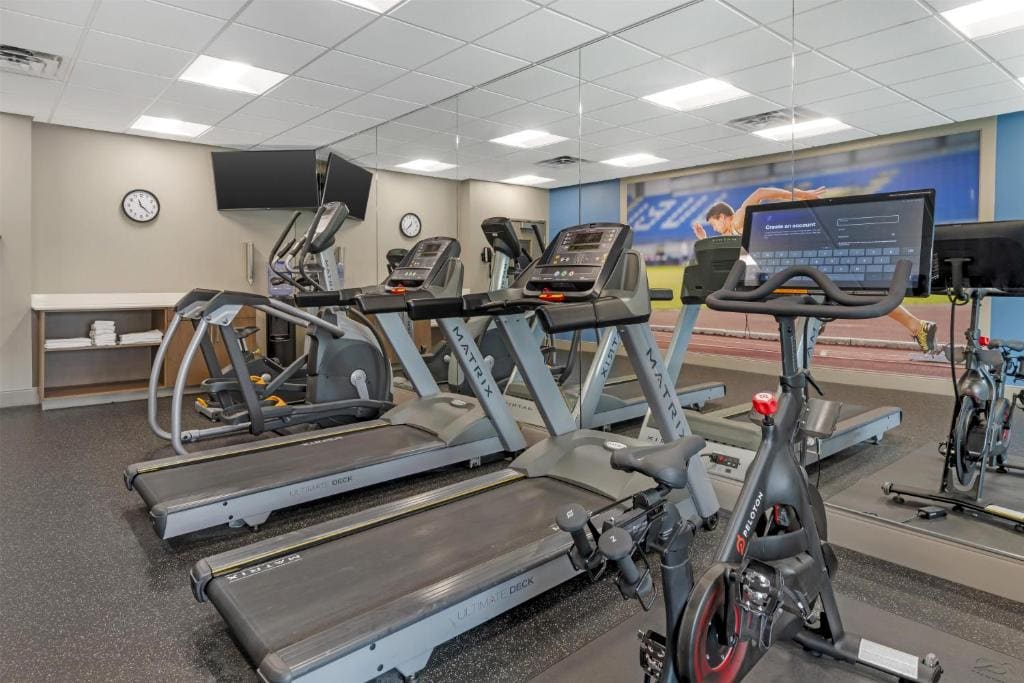 Best Western Plus Isanti - View 6