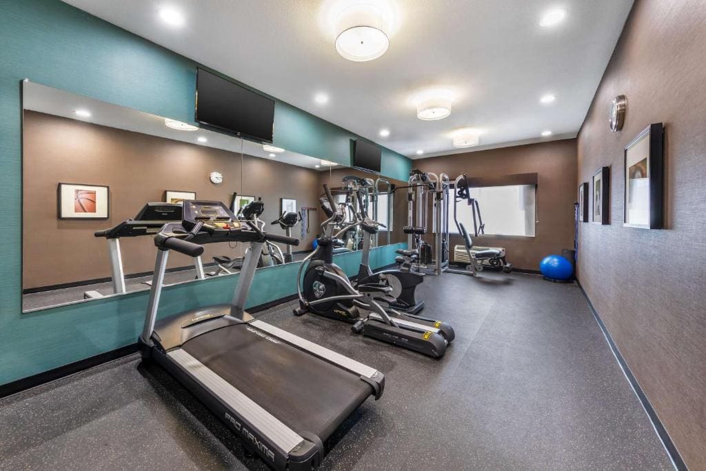 Best Western Plus Taft Inn - View 5
